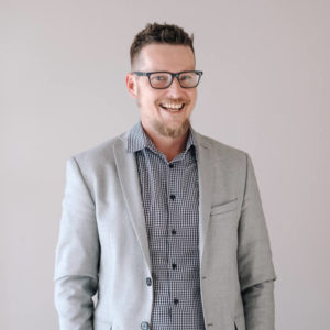 Picture of Dr Lee Swales 