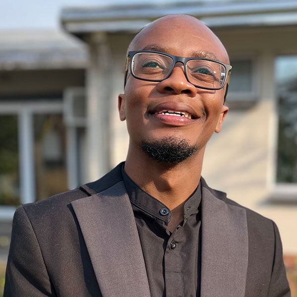 Mr Luthando Molefe